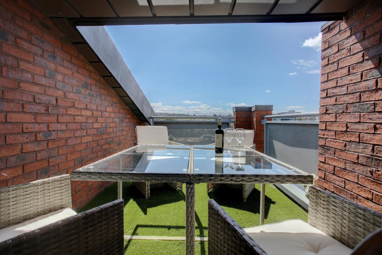 뉴캐슬어폰타인 Beautiful Duplex Penthouse - Roof Garden, Views, Parking 아파트 외부 사진